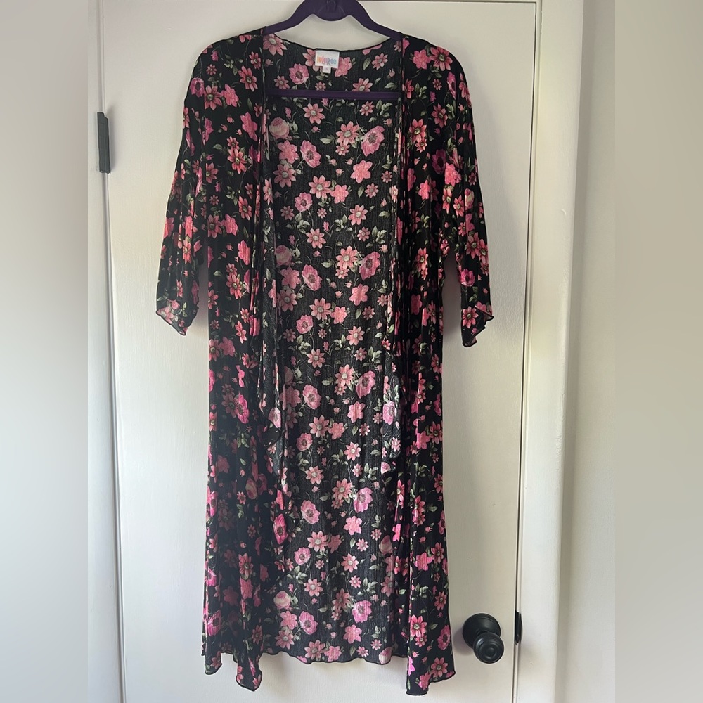 Lularoe Shirley Short Sleeve Bohemian Kimono Floral Boho Chic Cottagecore Pretty